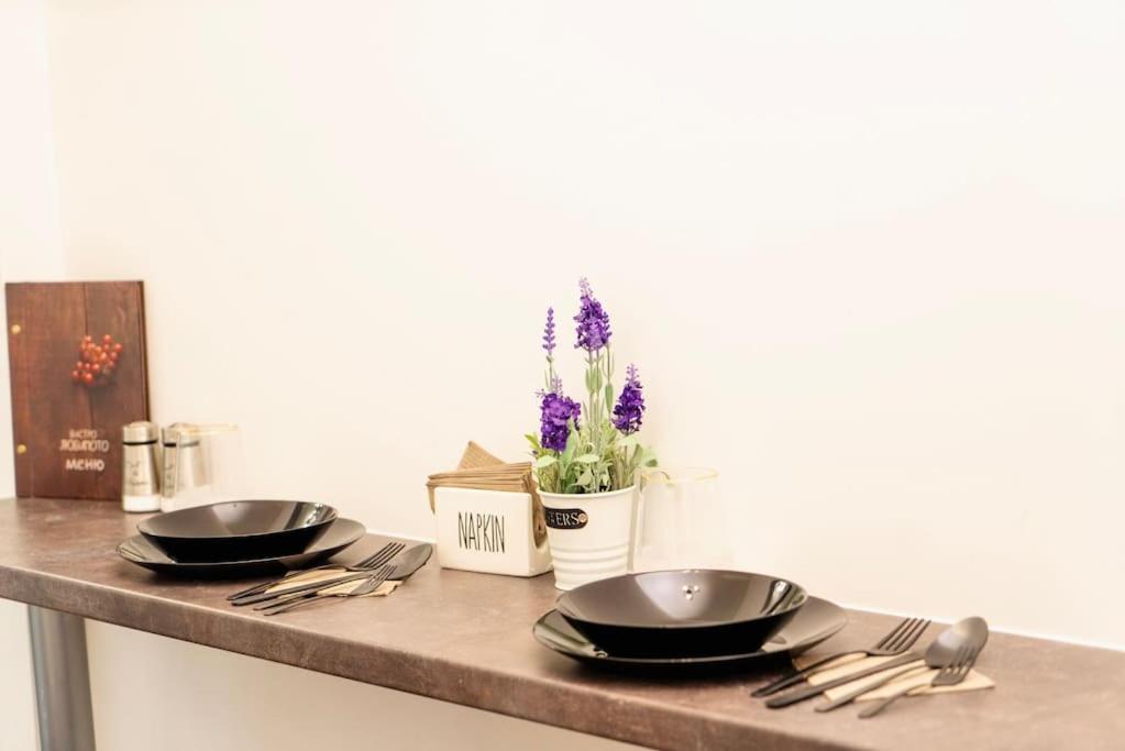 Cozy 2-Bedroom Flat In The Very Center Of صوفيا المظهر الخارجي الصورة